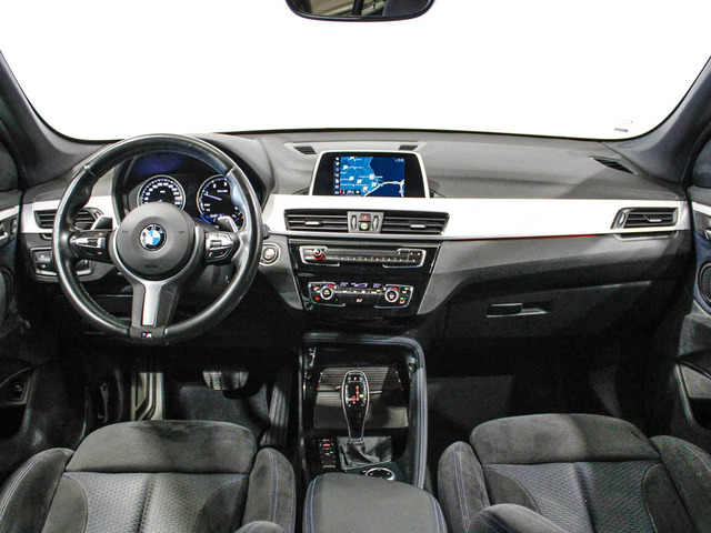 BMW X1 sDrive18d color Negro. Año 2019. 110KW(150CV). Diésel. En concesionario Barcelona Premium -- GRAN VIA de Barcelona