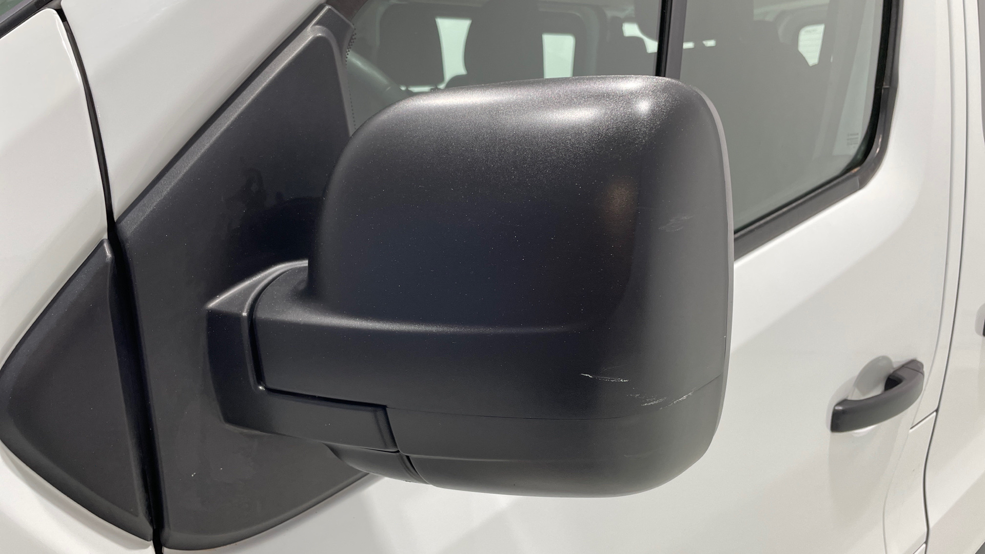 Renault Trafic dCi 120 Combi en Barcelona