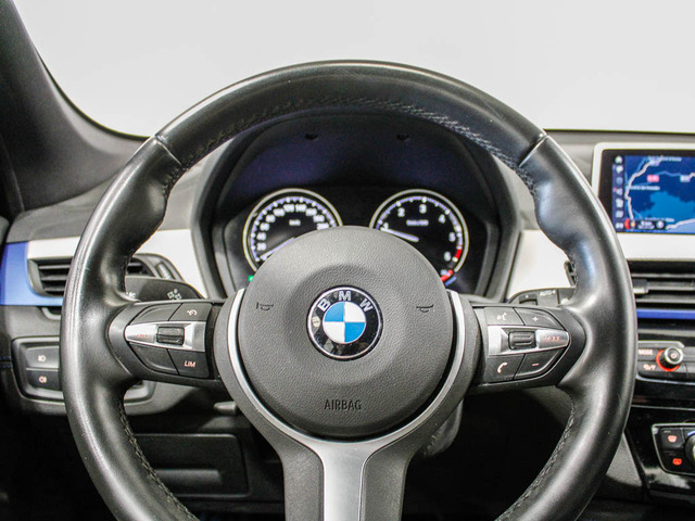 BMW X1 sDrive18d color Gris. Año 2020. 110KW(150CV). Diésel. En concesionario Barcelona Premium -- GRAN VIA de Barcelona