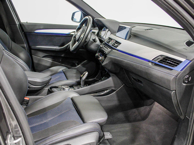 BMW X1 sDrive18d color Gris. Año 2020. 110KW(150CV). Diésel. En concesionario Barcelona Premium -- GRAN VIA de Barcelona