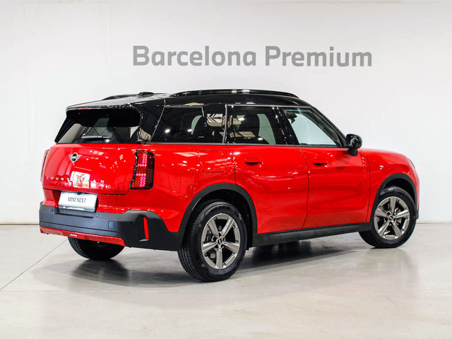 fotoG 3 del MINI MINI Countryman D 120 kW (163 CV) 163cv Híbrido Electro/Diesel del 2024 en Barcelona