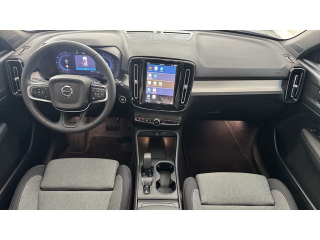 Volvo XC40 B3 G Core Auto 120 kW (163 CV)