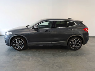 Fotos de BMW X2 sDrive18d color Gris. Año 2019. 110KW(150CV). Diésel. En concesionario Autogal de Ourense