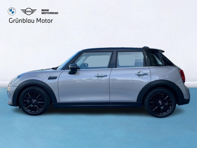 fotoG 2 del MINI MINI 5 Puertas Cooper 100 kW (136 CV) 136cv Gasolina del 2022 en Cantabria