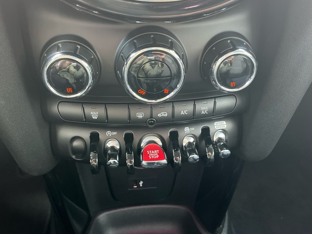 fotoG 21 del MINI MINI 5 Puertas Cooper 100 kW (136 CV) 136cv Gasolina del 2022 en Cantabria