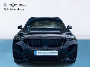 Fotos de BMW X1 sDrive20d color Negro. Año 2024. 120KW(163CV). Diésel. En concesionario Grünblau Motor (Bmw y Mini) de Cantabria