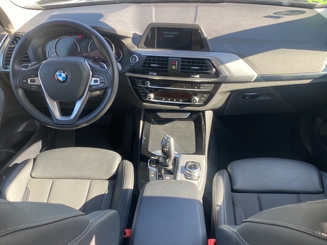 BMW X3 xDrive20d color Gris. Año 2018. 140KW(190CV). Diésel. En concesionario Auto Premier, S.A. - MADRID de Madrid