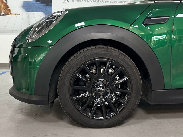 fotoG 10 del MINI MINI 5 Puertas Cooper 100 kW (136 CV) 136cv Gasolina del 2022 en Asturias