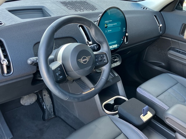 fotoG 15 del MINI MINI Countryman E 150 kW (204 CV) 204cv Eléctrico del 2024 en León