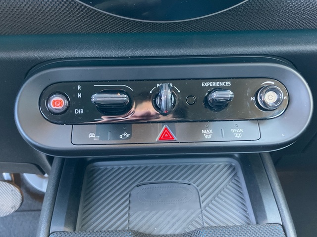 fotoG 24 del MINI MINI Countryman E 150 kW (204 CV) 204cv Eléctrico del 2024 en León