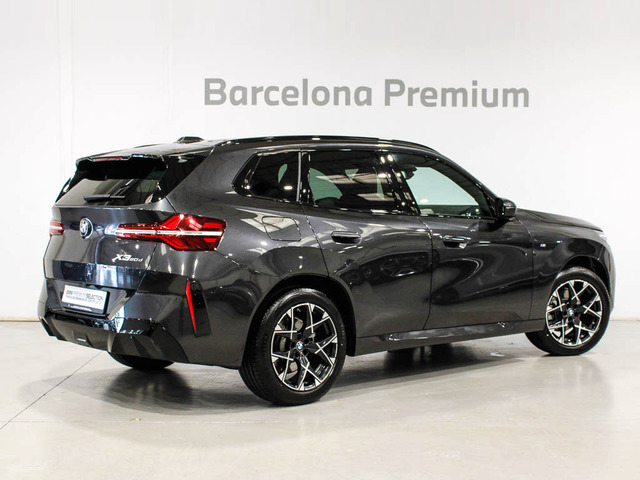 BMW X3 xDrive20d color Gris. Año 2024. 145KW(197CV). Diésel. En concesionario Barcelona Premium -- GRAN VIA de Barcelona