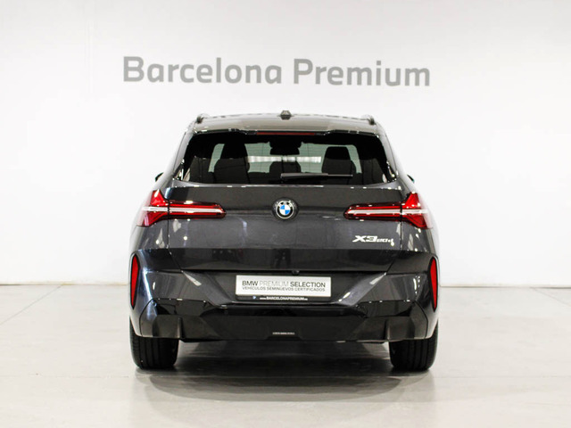 BMW X3 xDrive20d color Gris. Año 2024. 145KW(197CV). Diésel. En concesionario Barcelona Premium -- GRAN VIA de Barcelona
