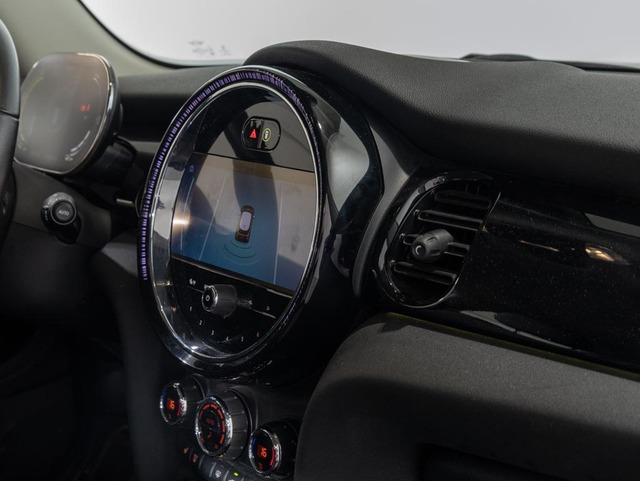 fotoG 15 del MINI MINI 3 Puertas Cooper SE 135 kW (184 CV) 184cv Eléctrico del 2022 en Girona