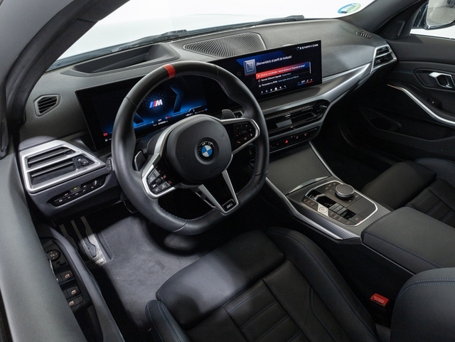 BMW Serie 3 M340d Touring color Gris. Año 2024. 250KW(340CV). Diésel. En concesionario Oliva Motor Girona de Girona