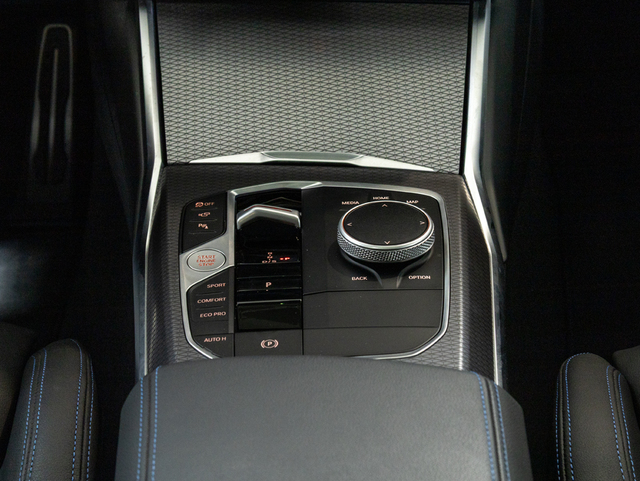 BMW Serie 3 M340d Touring color Gris. Año 2024. 250KW(340CV). Diésel. En concesionario Oliva Motor Girona de Girona