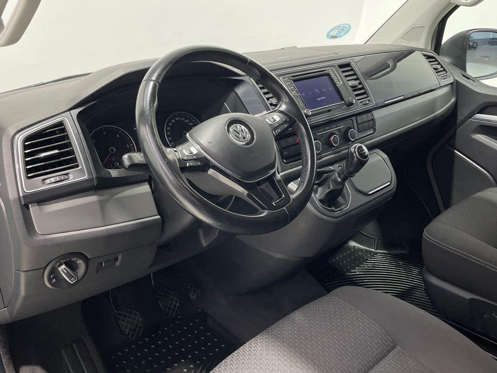 Volkswagen Multivan 2.0 TDI en Barcelona