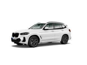 Fotos de BMW X3 xDrive30e color Blanco. Año 2023. 215KW(292CV). Híbrido Electro/Gasolina. En concesionario Grünblau Motor (Bmw y Mini) de Cantabria