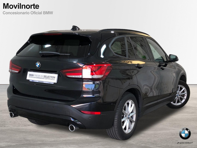 BMW X1 sDrive18d color Negro. Año 2021. 110KW(150CV). Diésel. En concesionario Movilnorte El Plantio de Madrid