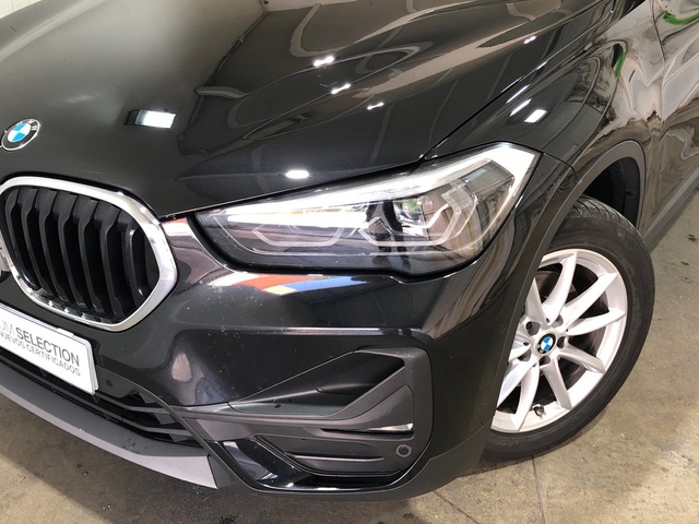 BMW X1 sDrive18d color Negro. Año 2021. 110KW(150CV). Diésel. En concesionario Movilnorte El Plantio de Madrid