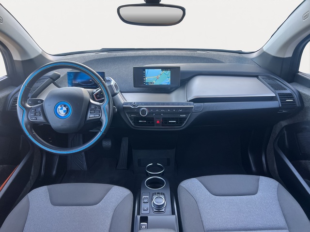 BMW i3 120Ah color Gris. Año 2021. 125KW(170CV). Eléctrico. En concesionario Movitransa Cars Jerez de Cádiz