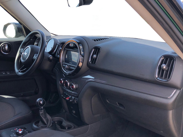 fotoG 7 del MINI MINI Countryman Cooper 100 kW (136 CV) 136cv Gasolina del 2020 en Madrid