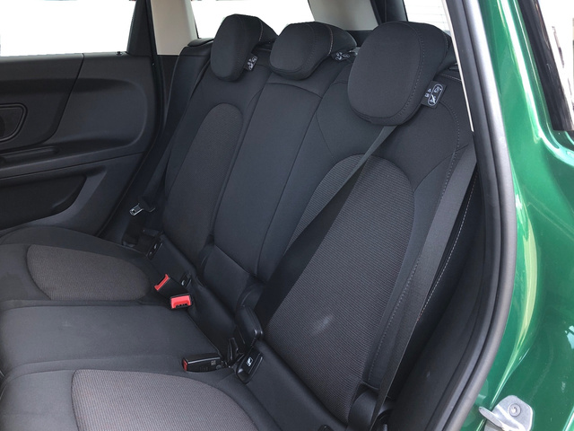 fotoG 8 del MINI MINI Countryman Cooper 100 kW (136 CV) 136cv Gasolina del 2020 en Madrid