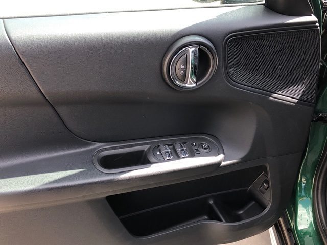 fotoG 10 del MINI MINI Countryman Cooper 100 kW (136 CV) 136cv Gasolina del 2020 en Madrid