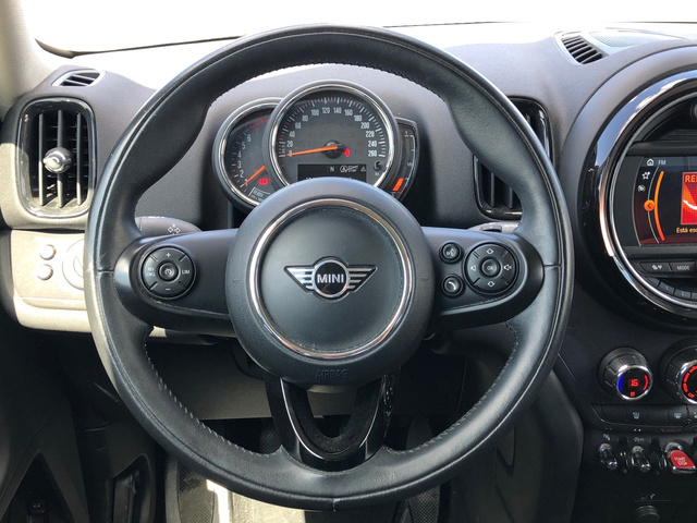 fotoG 13 del MINI MINI Countryman Cooper 100 kW (136 CV) 136cv Gasolina del 2020 en Madrid