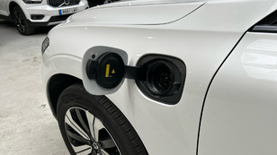Volvo XC60 T6 Recharge Plus Dark AWD Auto 257 kW (350 CV) - 19 Volvo XC60 T6 Ocasión 257 KW (350CV) - 19