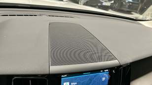 Volvo XC60 T6 Recharge Plus Dark AWD Auto 257 kW (350 CV) - 28 Volvo XC60 T6 Ocasión 257 KW (350CV) - 28