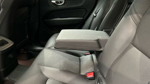 Volvo XC60 T6 Recharge Plus Dark AWD Auto 257 kW (350 CV) - 52 Volvo XC60 T6 Ocasión 257 KW (350CV) - 52