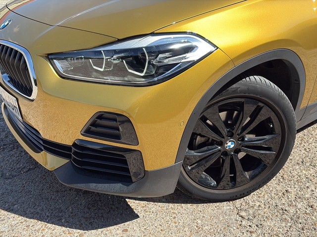 BMW X2 sDrive18i color Oro. Año 2021. 103KW(140CV). Gasolina. En concesionario BMW Avilcar Ávila de Ávila