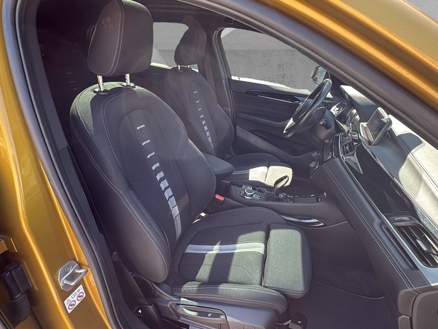 BMW X2 sDrive18i color Oro. Año 2021. 103KW(140CV). Gasolina. En concesionario BMW Avilcar Ávila de Ávila