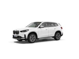 Fotos de BMW X1 sDrive18i color Blanco. Año 2022. 100KW(136CV). Gasolina. En concesionario BMW Marcos Automoción de Valencia
