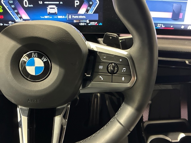 BMW X2 sDrive18d color Blanco. Año 2024. 110KW(150CV). Diésel. En concesionario BMW Marcos Automoción de Valencia