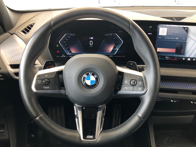 BMW Serie 1 120d color Blanco. Año 2024. 120KW(163CV). Diésel. En concesionario Momentum S.A. de Madrid