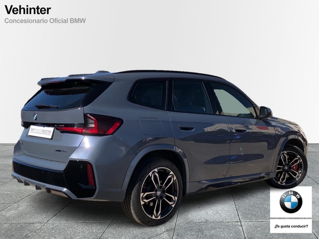 BMW X1 sDrive20i color Gris. Año 2024. 125KW(170CV). Híbrido Electro/Gasolina. En concesionario Vehinter Getafe de Madrid