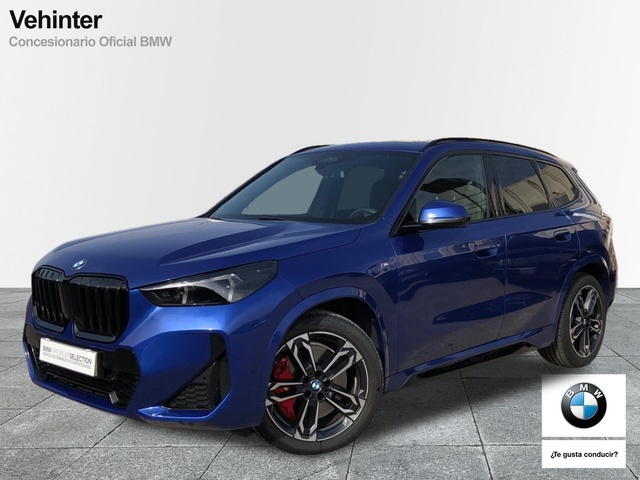 BMW X1 sDrive20d color Azul. Año 2024. 120KW(163CV). Diésel. En concesionario Vehinter Getafe de Madrid