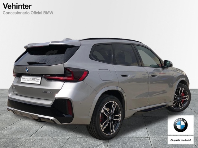 BMW X1 sDrive20d color Gris Plata. Año 2024. 120KW(163CV). Diésel. En concesionario Vehinter Getafe de Madrid