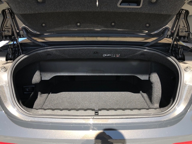 BMW Serie 4 420i Cabrio color Gris. Año 2024. 135KW(184CV). Gasolina. En concesionario Vehinter Getafe de Madrid