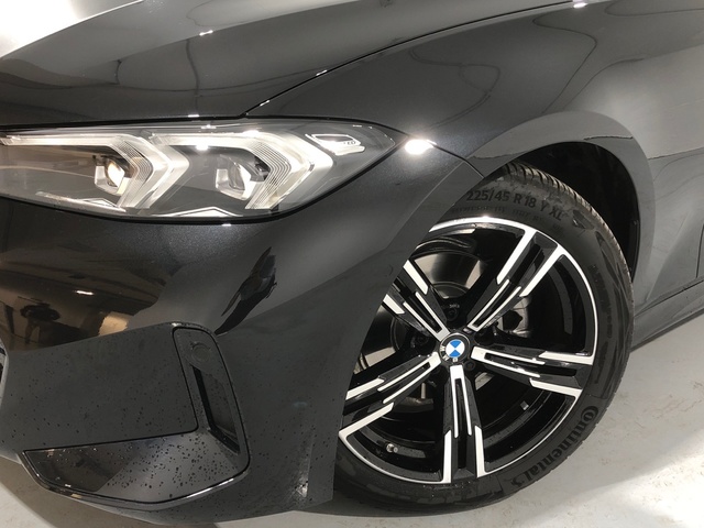 BMW Serie 3 318d Touring color Negro. Año 2025. 110KW(150CV). Diésel. En concesionario Auto Premier, S.A. - MADRID de Madrid