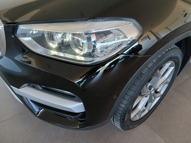 BMW X3 xDrive20d color Negro. Año 2021. 140KW(190CV). Híbrido Electro/Diesel. En concesionario ALBAMOCION CIUDAD REAL de Ciudad Real