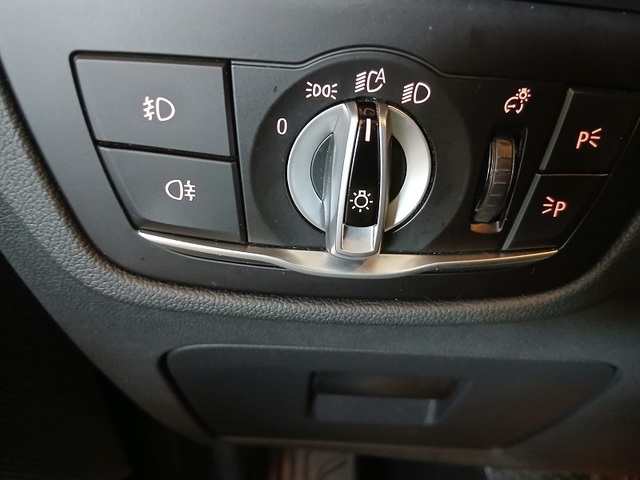 BMW X3 xDrive20d color Negro. Año 2021. 140KW(190CV). Híbrido Electro/Diesel. En concesionario ALBAMOCION CIUDAD REAL de Ciudad Real