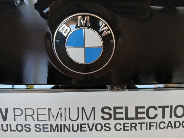 BMW X3 xDrive20d color Negro. Año 2021. 140KW(190CV). Híbrido Electro/Diesel. En concesionario ALBAMOCION CIUDAD REAL de Ciudad Real