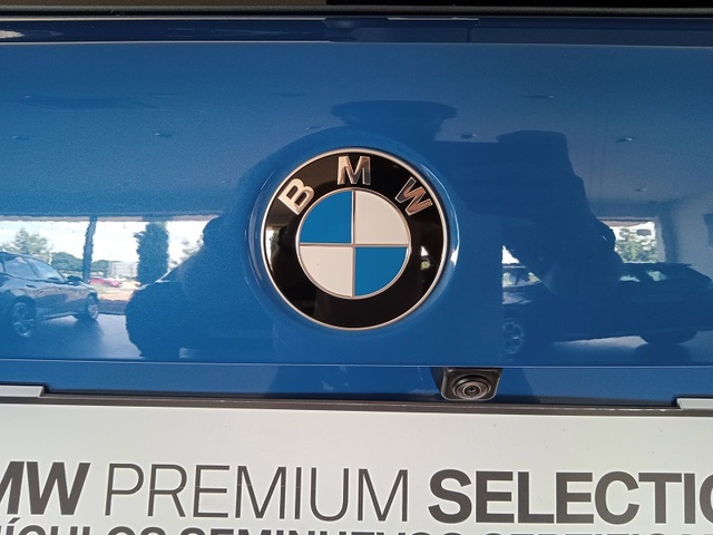 BMW Serie 1 118d color Azul. Año 2021. 110KW(150CV). Diésel. En concesionario ALBAMOCION CIUDAD REAL  de Ciudad Real