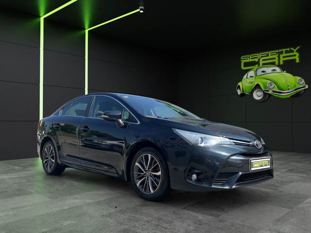 Toyota Avensis 150D Business Advance 105 kW (143 CV)