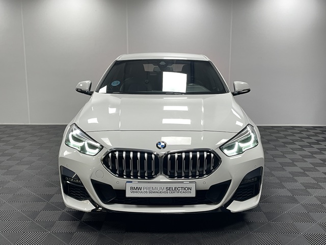 BMW Serie 2 218i Gran Coupe color Blanco. Año 2021. 103KW(140CV). Gasolina. En concesionario Maberauto de Castellón