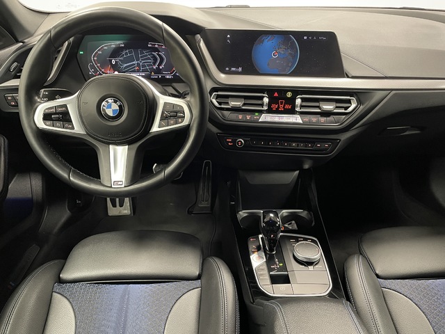 BMW Serie 2 218i Gran Coupe color Blanco. Año 2021. 103KW(140CV). Gasolina. En concesionario Maberauto de Castellón