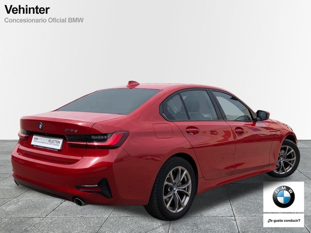 BMW Serie 3 318d color Rojo. Año 2021. 110KW(150CV). Diésel. En concesionario Vehinter Getafe de Madrid