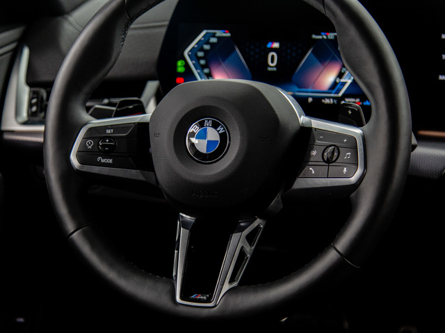 BMW X2 sDrive18d color Gris. Año 2024. 110KW(150CV). Diésel. En concesionario Móvil Begar Alicante de Alicante
